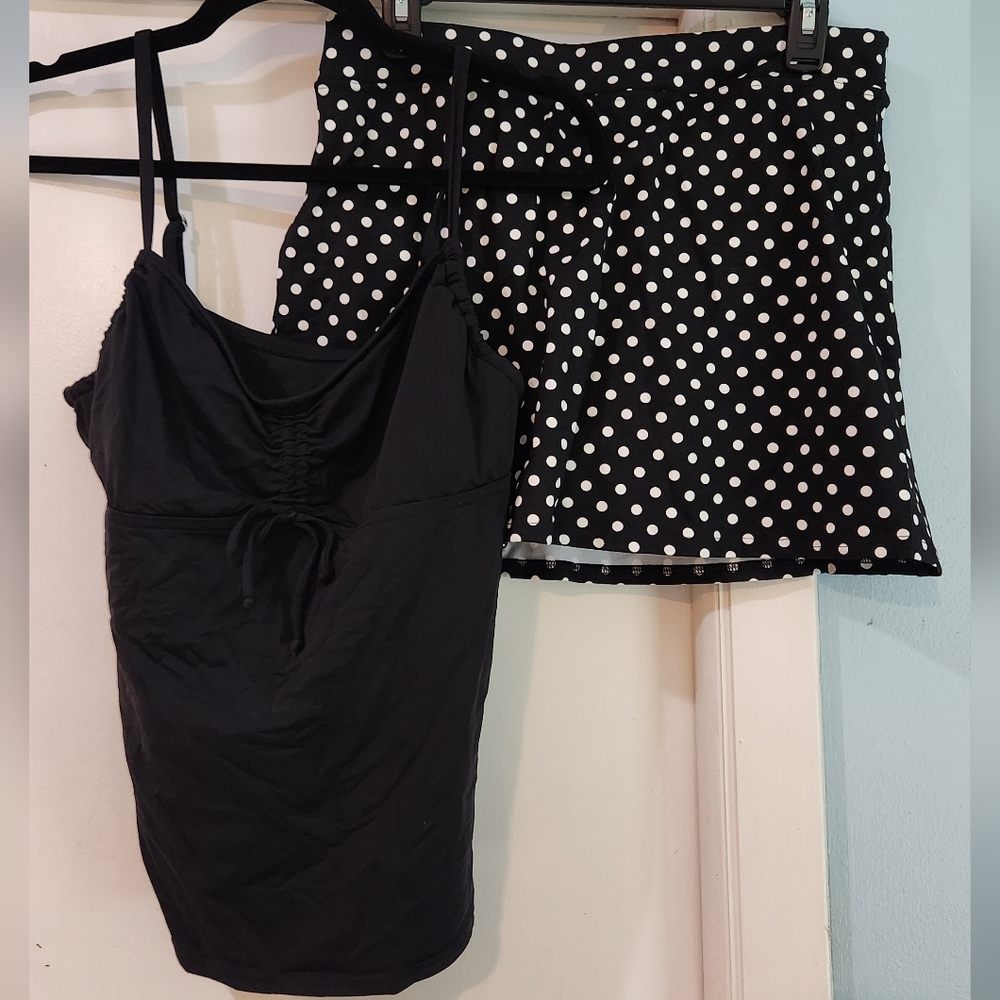 Women's Lands' End Tankini Bathing Suit Set, Size Top M(12), Skirt M(10)